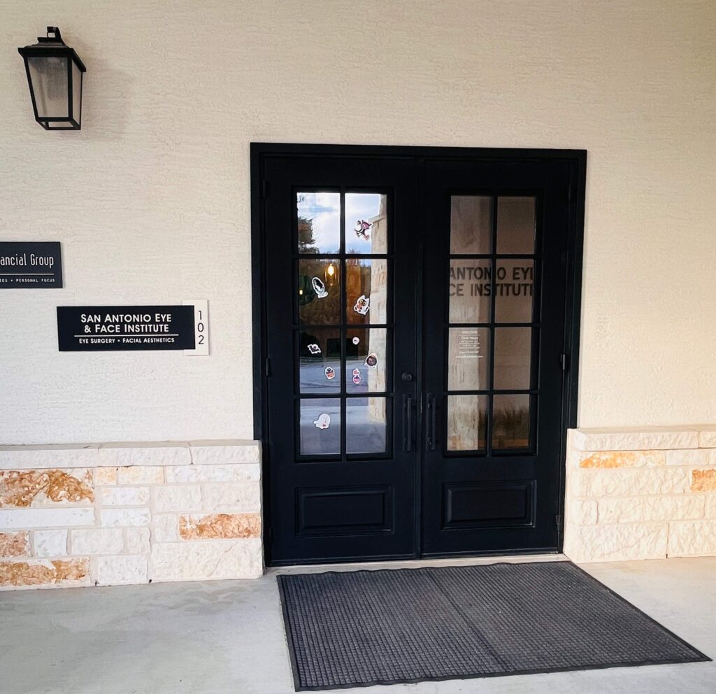 main entry of san antonio eye and face institute